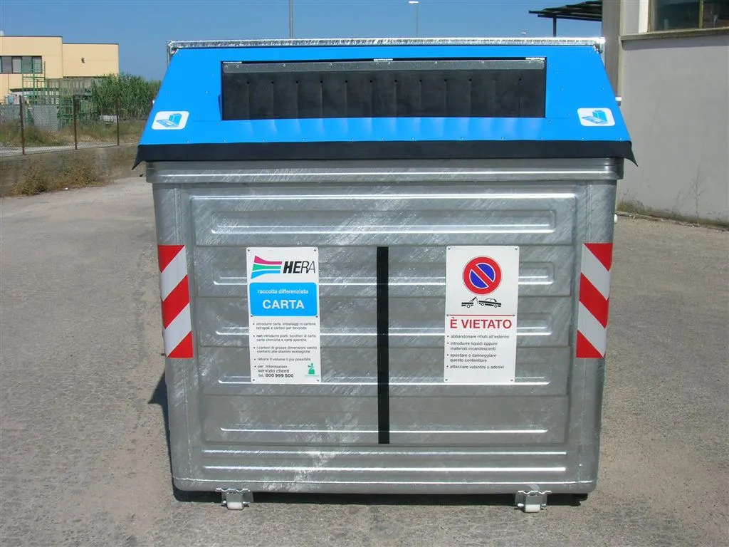 Euro 3200 Vetroplast configurato per raccolta carta