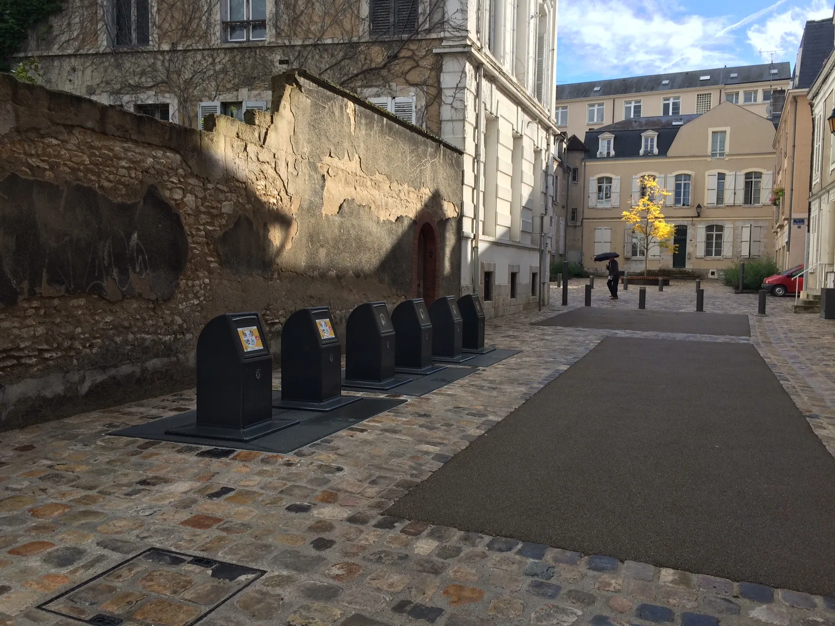 Installazione ECOBAC in area urbana