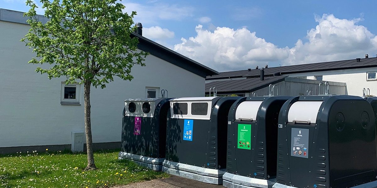 gruppo di contenitori per rifiuti fuori terra smartline